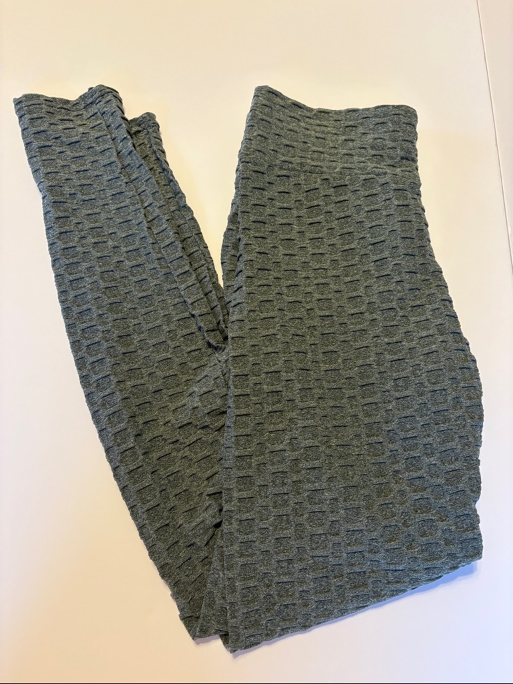 High-Waist Textured Leggings in Charcoal Gray